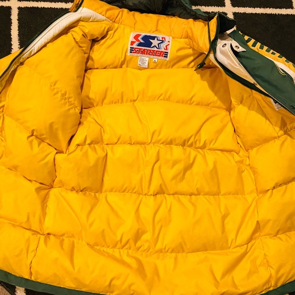 Vintage STARTER Green Bay Packers Long puffer Jacket - Picture 3 of 15